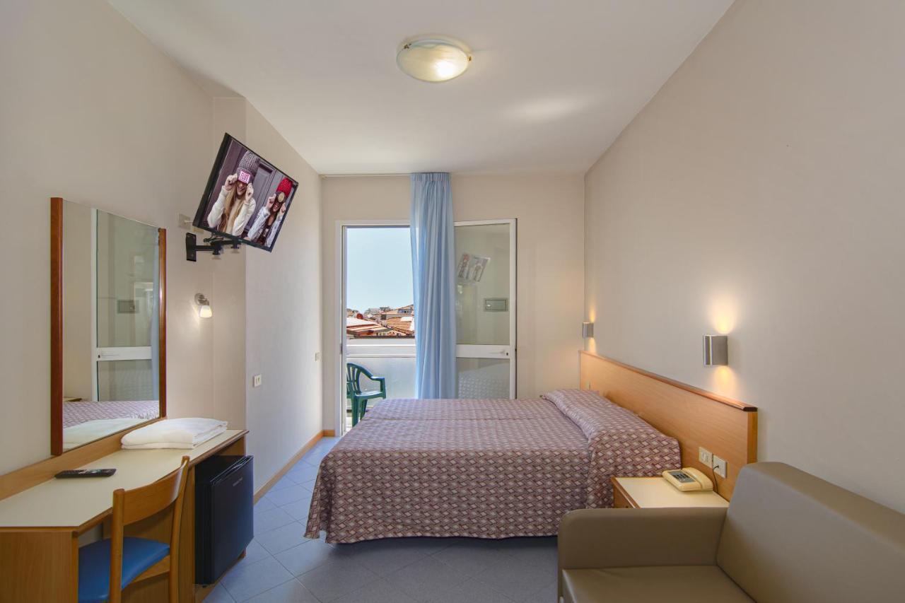 וירג'יו Hotel Sogno מראה חיצוני תמונה