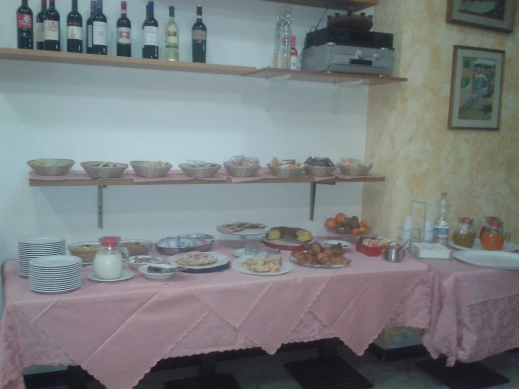 וירג'יו Hotel Sogno מראה חיצוני תמונה